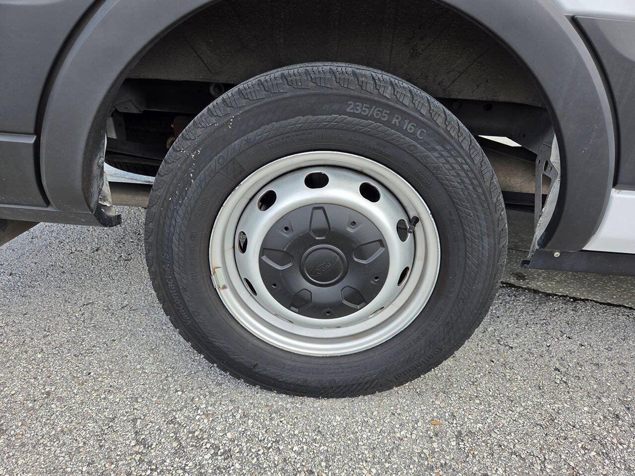 Used 2024 Ford Transit 350 XL RWD image 23