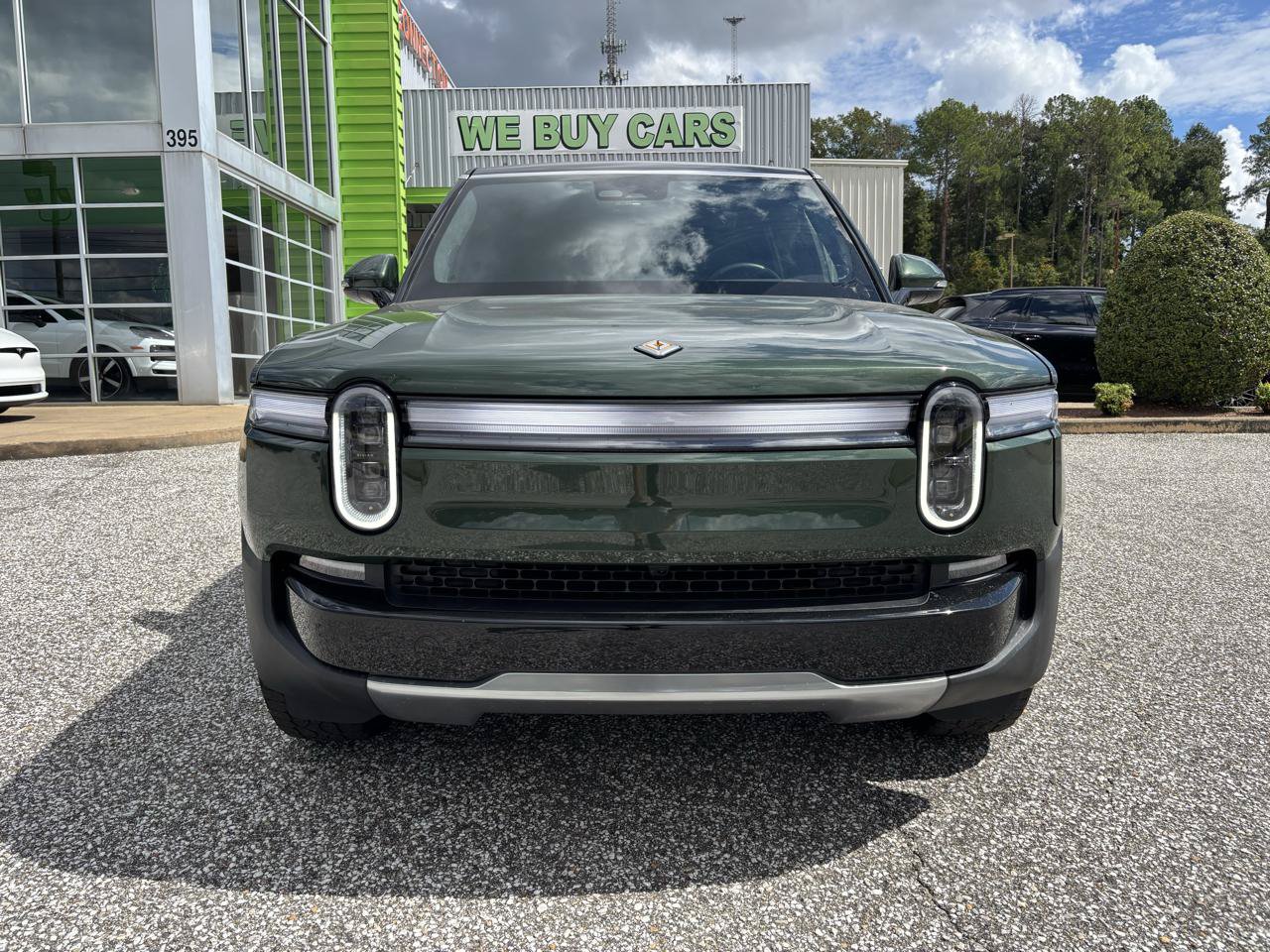 Used 2025 Rivian R1S Adventure Dual AWD/4WD image 8