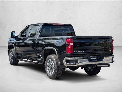 New 2026 Chevrolet Silverado 2500 LT AWD/4WD image 9