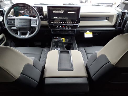 New 2026 GMC Hummer EV SUV image 10