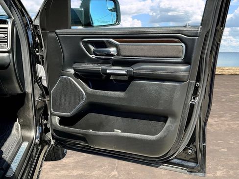 Used 2022 RAM 1500 Laramie AWD/4WD image 31