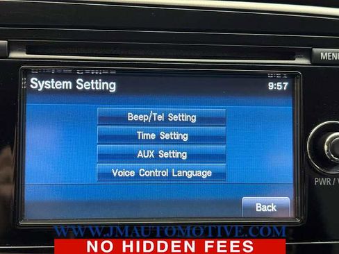 Used 2015 Mitsubishi Outlander SE AWD/4WD image 30