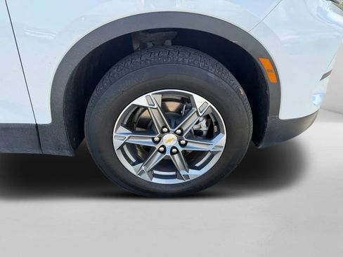 Used 2024 Chevrolet Blazer LT AWD/4WD image 34