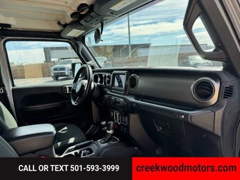 Used 2018 Jeep Wrangler Unlimited Sport S image 12