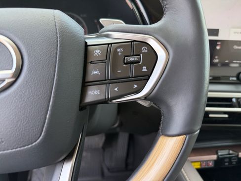 Used 2023 Lexus RX 350 Premium w/ Accessory Package AWD/4WD image 24