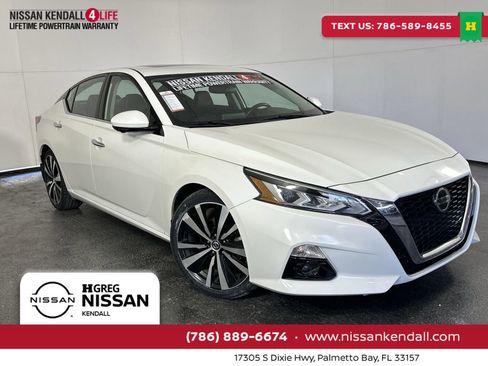 Used 2020 Nissan Altima 2.0 Platinum image 1