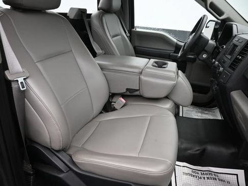 Used 2018 Ford F150 XL w/ Equipment Group 101A Mid AWD/4WD image 6