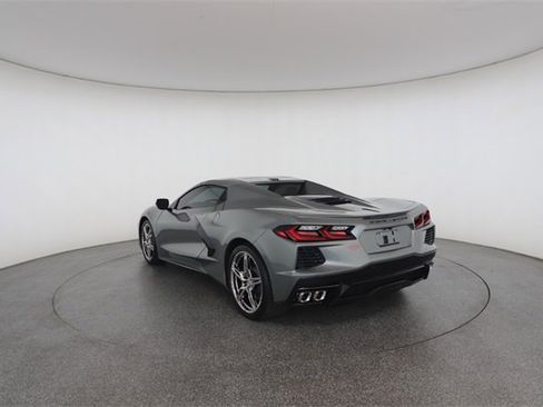 Used 2022 Chevrolet Corvette Stingray Convertible w/ 1LT image 13