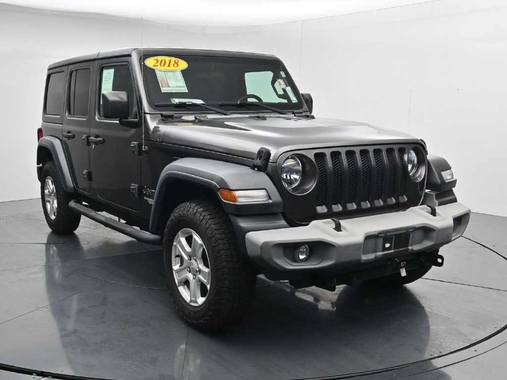 Used 2018 Jeep Wrangler Unlimited Sport S AWD/4WD image 2
