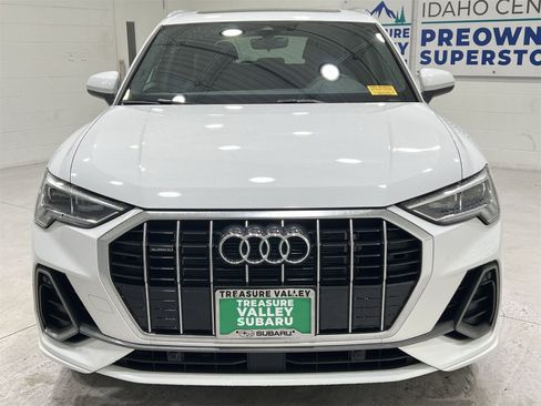 Used 2025 Audi Q3 2.0T Premium image 3