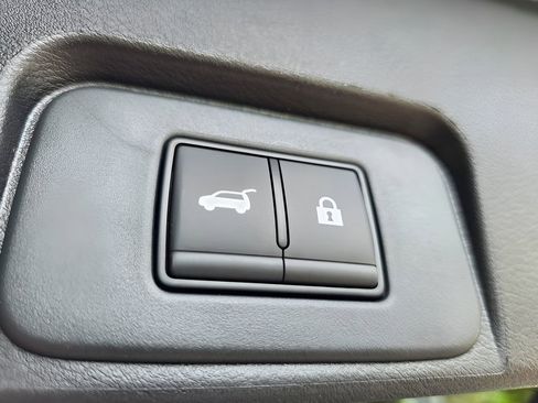 New 2026 Nissan Rogue SV AWD/4WD image 7