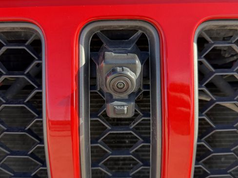 Used 2022 Jeep Gladiator Rubicon w/ LED Lighting Group image 4