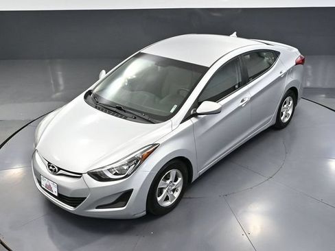 Used 2014 Hyundai Elantra SE FWD image 48