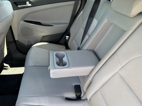 Used 2018 Hyundai Tucson SEL AWD/4WD image 42