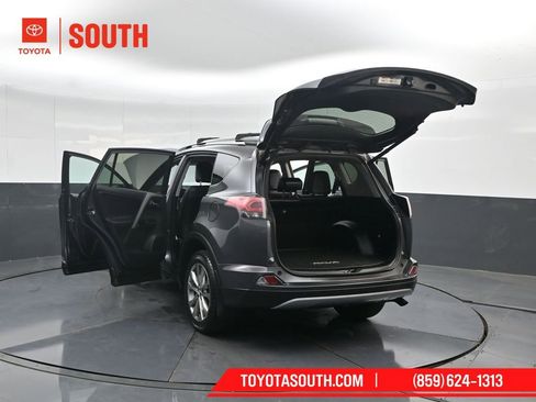 Used 2017 Toyota RAV4 Limited image 50