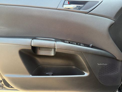 Used 2010 Suzuki Kizashi GTS FWD image 12