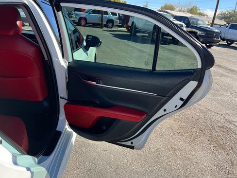 Used 2020 Toyota Camry XSE image 35