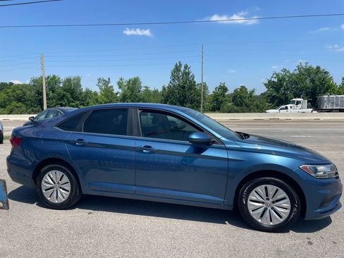 Used 2019 Volkswagen Jetta S FWD image 4