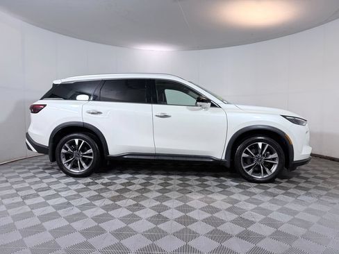 Used 2023 INFINITI QX60 Luxe w/ Vision Package AWD/4WD image 8