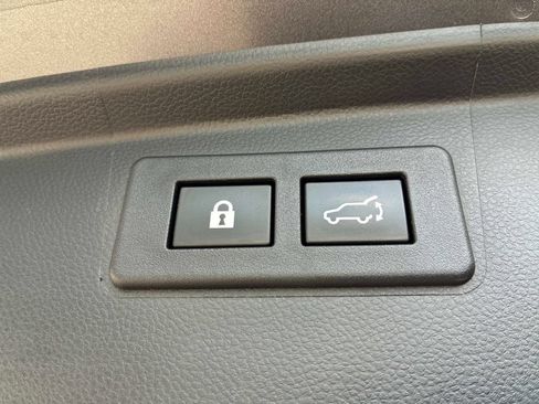 Used 2022 Subaru Outback Limited AWD/4WD image 15