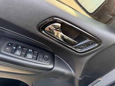 Used 2022 Dodge Durango GT image 11