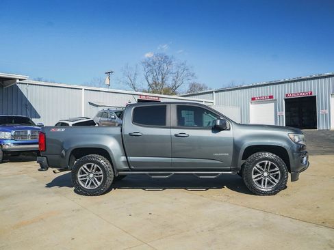 Used 2016 Chevrolet Colorado Z71 image 3