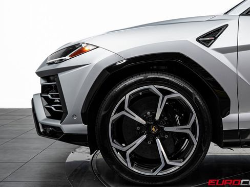 Used 2019 Lamborghini Urus image 13