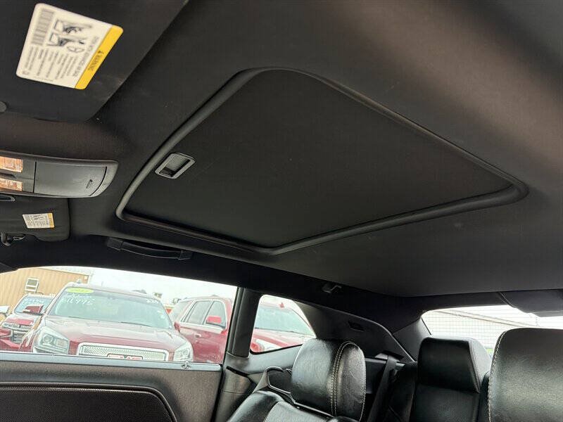 Used 2009 Dodge Challenger R/T RWD image 17