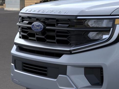 New 2026 Ford Expedition Max Platinum w/ Platinum Ultimate Package AWD/4WD image 17