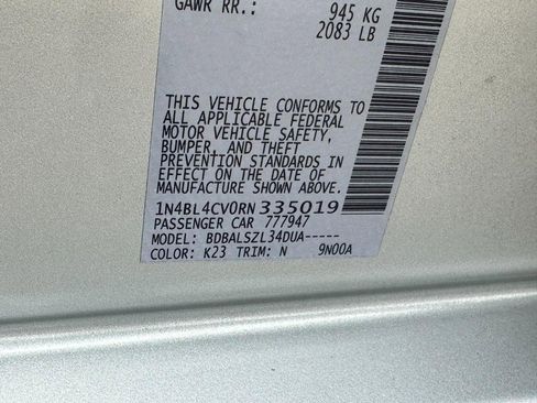 Used 2024 Nissan Altima 2.5 SR FWD image 22