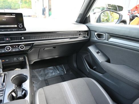 Used 2024 Honda Civic Sport image 11