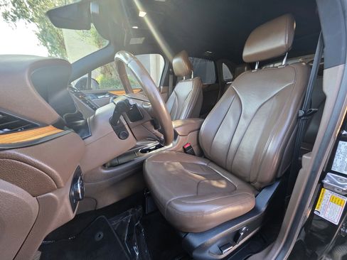 Used 2016 Lincoln MKC Reserve image 11