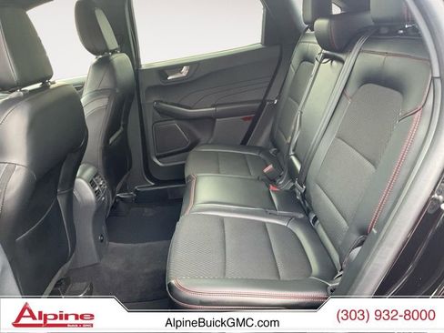 Used 2025 Ford Escape ST-Line image 13