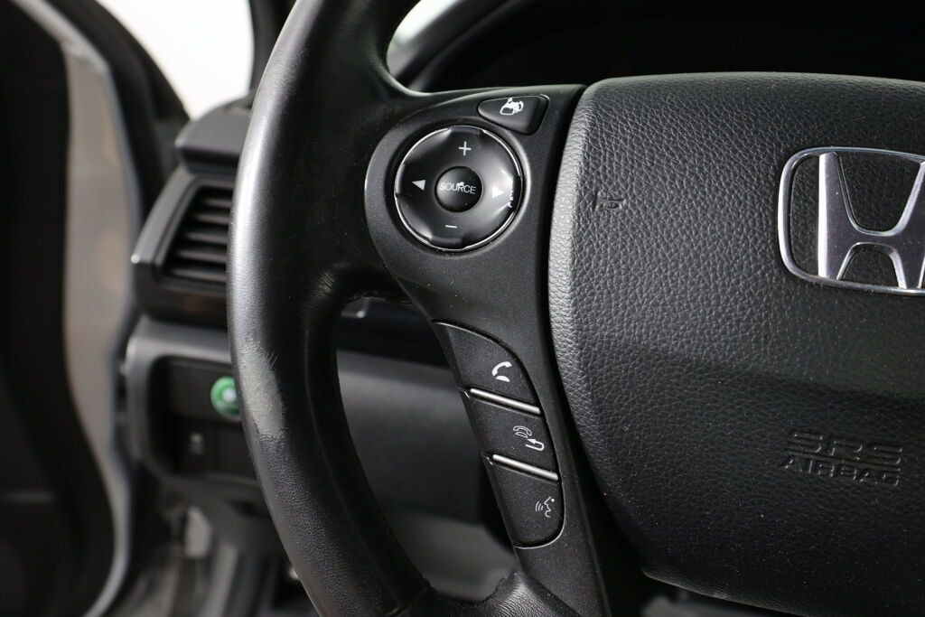 Used 2013 Honda Accord Sport image 31