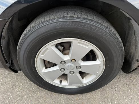 Used 2007 Chevrolet Impala LT w/ Luxury Edition Package FWD image 9