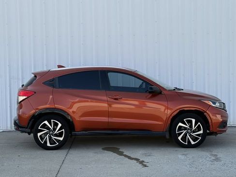 Used 2020 Honda HR-V Sport image 3