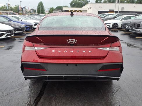 Used 2025 Hyundai Elantra Sport w/ Cargo Package FWD image 6