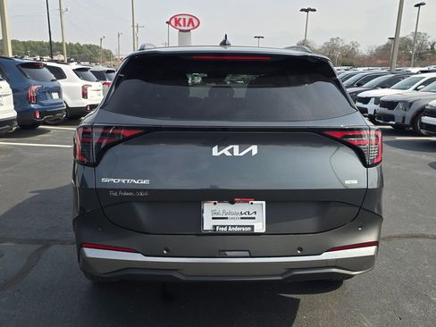 New 2026 Kia Sportage EX image 4