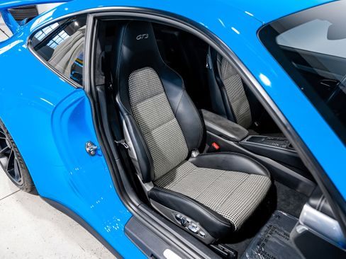 Used 2018 Porsche 911 GT3 image 29
