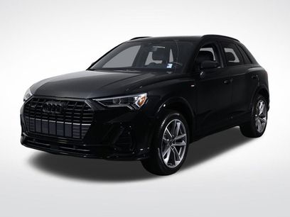 Certified 2025 Audi Q3 2.0T Premium w/ Convenience Package