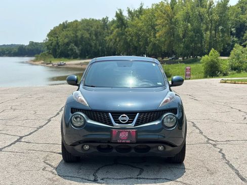 Used 2013 Nissan Juke SL FWD image 2