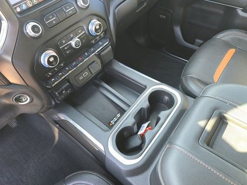 Used 2019 GMC Sierra 1500 AT4 w/ Technology Package image 23