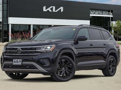 Used 2022 Volkswagen Atlas SE w/ Panoramic Sunroof Package