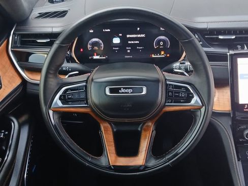 Used 2023 Jeep Grand Cherokee L Summit AWD/4WD image 21