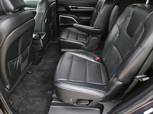 Used 2022 Kia Telluride S AWD/4WD image 17