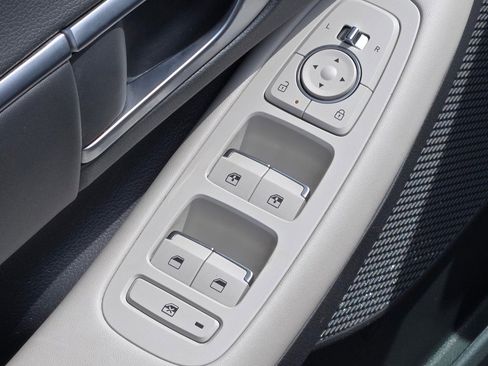 Used 2024 Hyundai Sonata SEL image 19