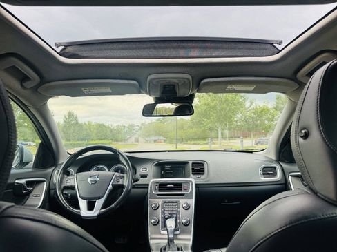 Used 2013 Volvo S60 T5 FWD image 8