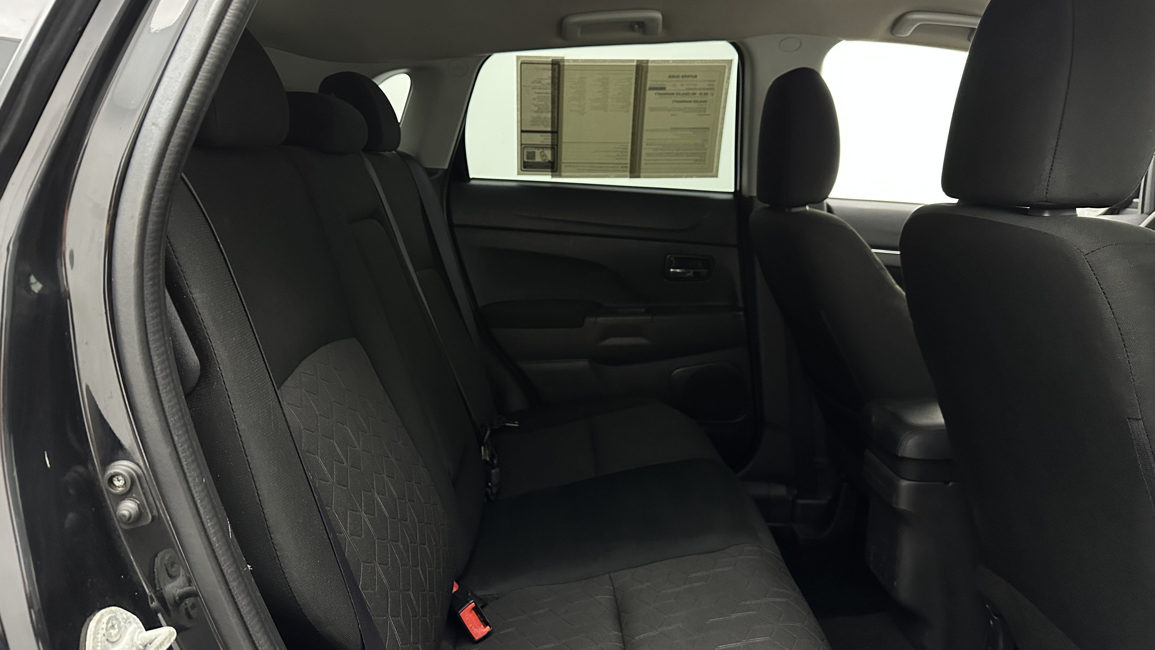 Used 2023 Mitsubishi Outlander Sport AWD image 31