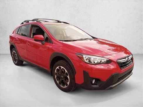 Used 2023 Subaru Crosstrek 2.0i Premium AWD/4WD image 3