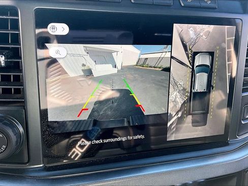 Used 2024 Ford F250 Platinum image 14